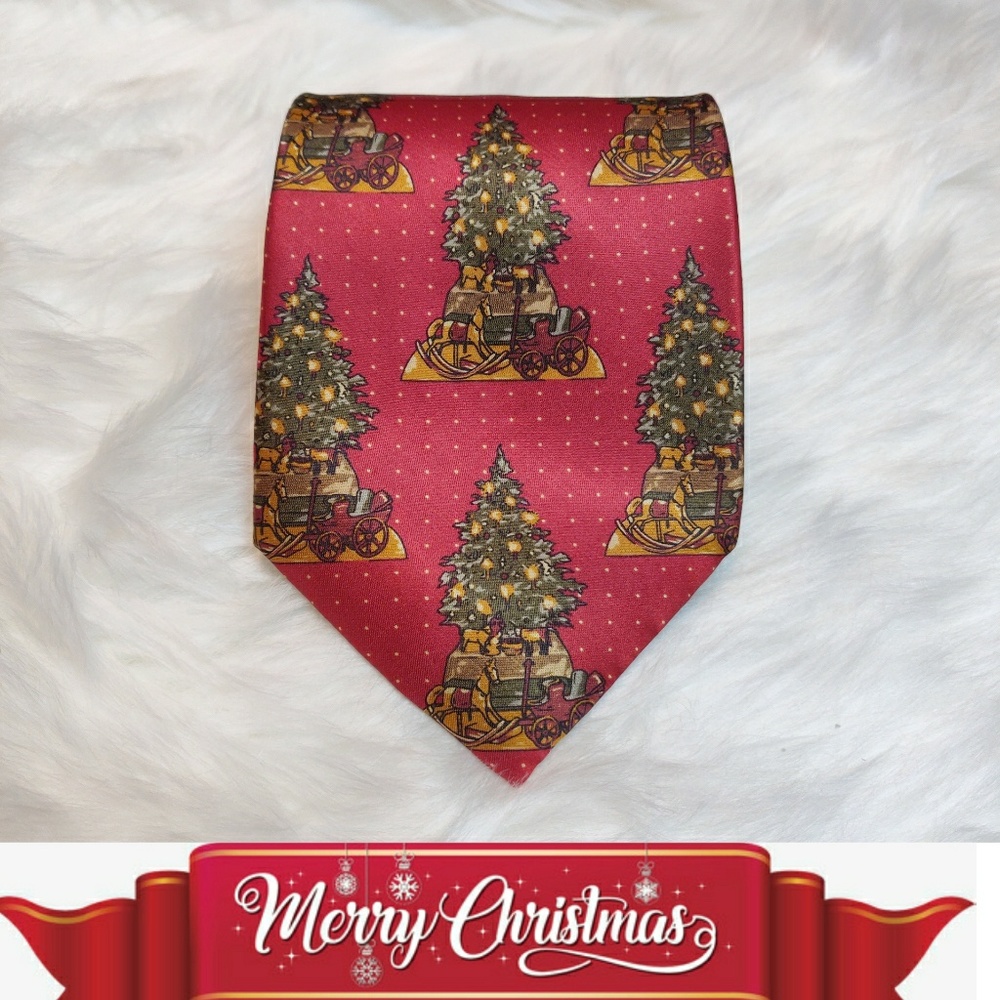 Like New Christmas Tie w/ Christmas Trees & Toys